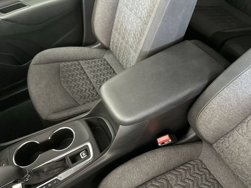 Used 2024 Chevrolet Equinox LT AWD/4WD image 51