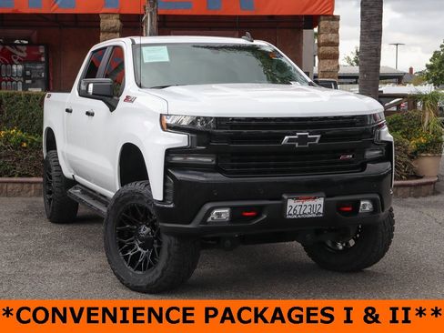 Used 2019 Chevrolet Silverado 1500 LT Trail Boss image 2