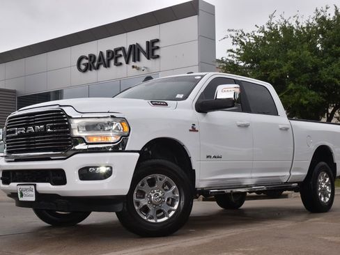 Used 2024 RAM 2500 Laramie image 2