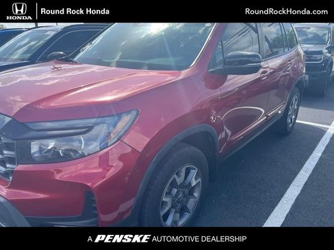 Used 2023 Honda Passport TrailSport image 1
