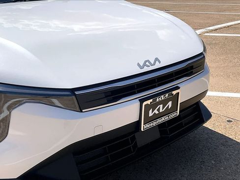 Certified 2025 Kia K4 FWD image 30