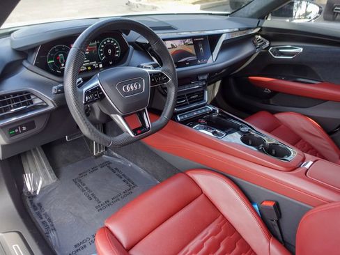 Used 2024 Audi RS e-tron GT w/ Carbon Performance Package image 9