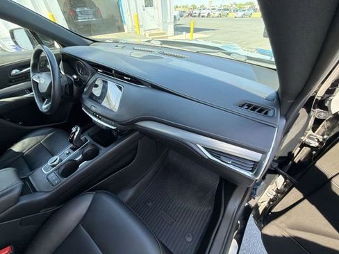 Used 2023 Cadillac XT4 Premium Luxury w/ Cold Weather Package AWD/4WD image 30