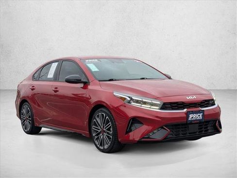 Used 2023 Kia Forte GT FWD image 3