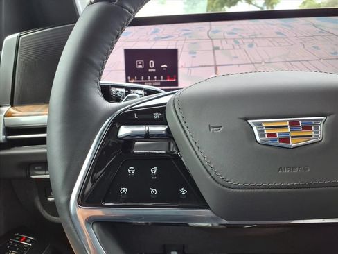 Certified 2026 Cadillac Escalade Platinum Sport w/ LPO, ONYX Package AWD/4WD image 30