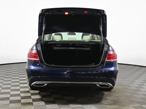 Used 2014 Mercedes-Benz E 350 4MATIC Sedan image 37
