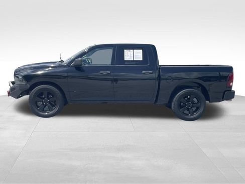 Used 2014 RAM 1500 Express w/ Black Ram 1500 Express Group RWD image 7
