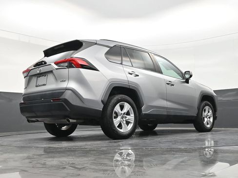 Used 2021 Toyota RAV4 XLE FWD image 24