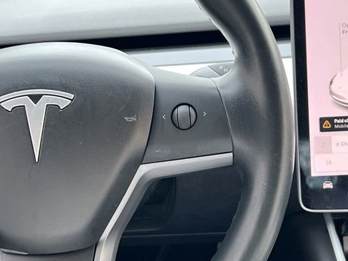 Used 2018 Tesla Model 3 Long Range image 28