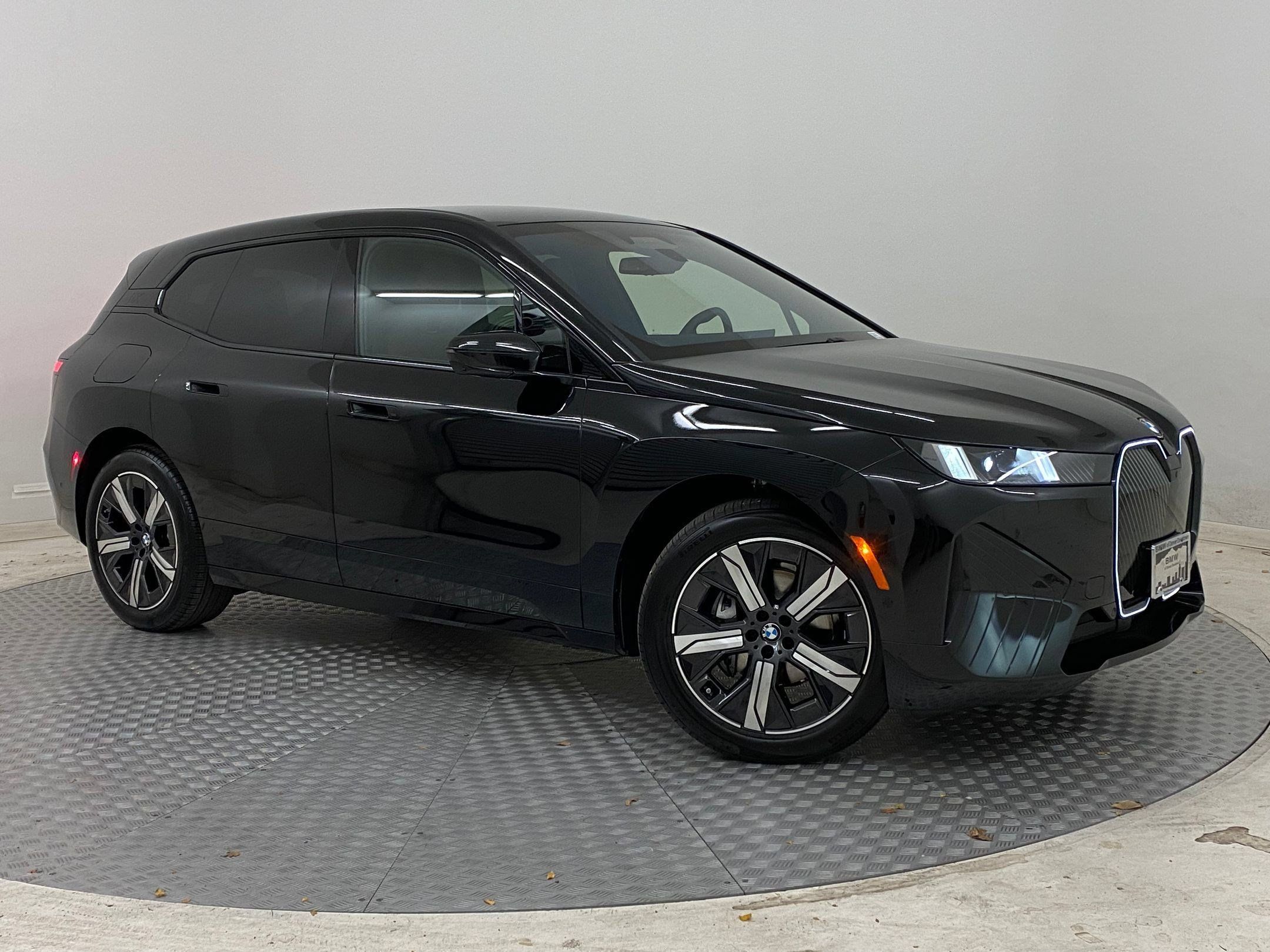 Used 2026 BMW iX xDrive45 AWD/4WD image 6