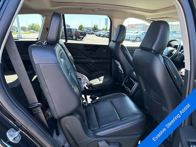 Used 2021 Lincoln Aviator Grand Touring w/ Elements Package Plus AWD/4WD image 11