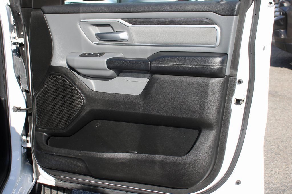 Used 2022 RAM 1500 Big Horn AWD/4WD image 38