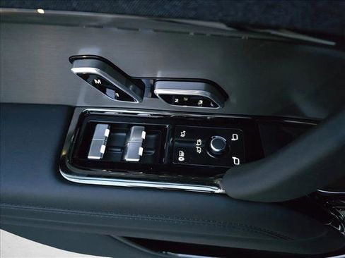 New 2026 Land Rover Range Rover Sport Dynamic SE image 29