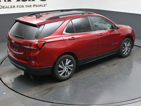 Used 2024 Chevrolet Equinox LT image 39