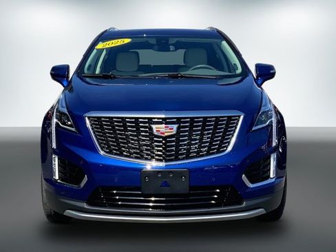 Used 2025 Cadillac XT5 Premium Luxury w/ LPO, Floor Liner Package AWD/4WD image 2