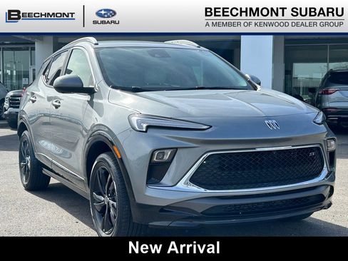 Used 2024 Buick Encore GX Sport Touring w/ Advanced Technology Package image 1