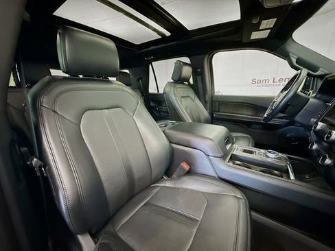 Used 2020 Ford Expedition Limited w/ Special Edition Package image 31