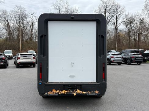 New 2025 Chevrolet Brightdrop 400 w/ Battery Pack, Max Range image 5