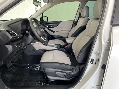 Certified 2023 Subaru Forester AWD/4WD image 11