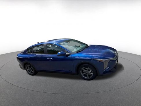 Used 2026 Kia K4 FWD image 2