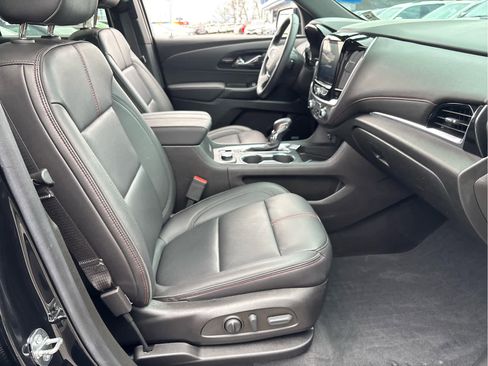 Certified 2022 Chevrolet Traverse RS w/ LPO, Floor Liner Package image 27