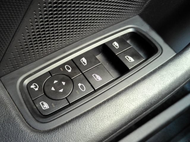 Used 2024 Porsche Taycan w/ Premium Package RWD image 34