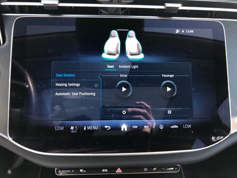 New 2025 Mercedes-Benz E 350 4MATIC Sedan image 27