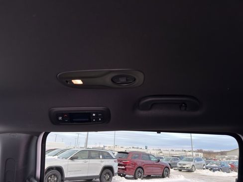 New 2026 Chrysler Voyager LX image 29