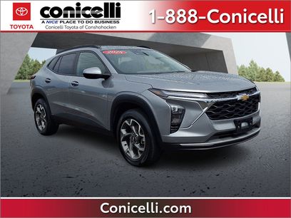 Used 2025 Chevrolet Trax LT