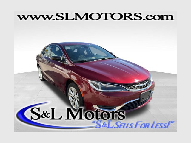 Used 2016 Chrysler 200 Limited FWD image 1