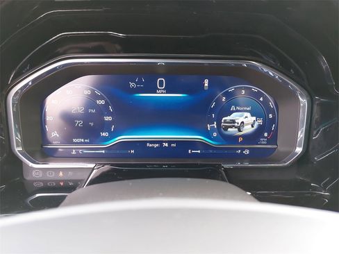 Used 2024 Chevrolet Silverado 1500 LT Trail Boss w/ Convenience Package II image 18