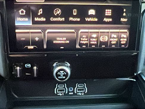 New 2025 RAM 2500 Laramie image 30