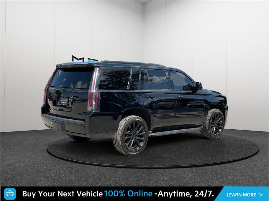 Used 2019 Cadillac Escalade Luxury w/ Escalade Sport Edition AWD/4WD image 9