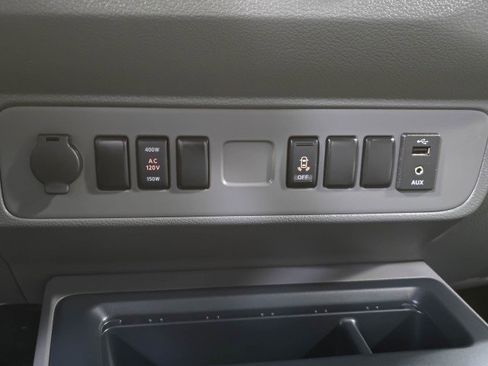 Used 2021 Nissan NV 2500 SV w/ Navigation Package RWD image 25