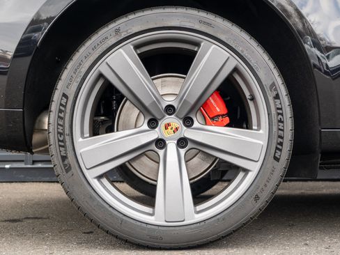 New 2026 Porsche Macan S AWD/4WD image 14