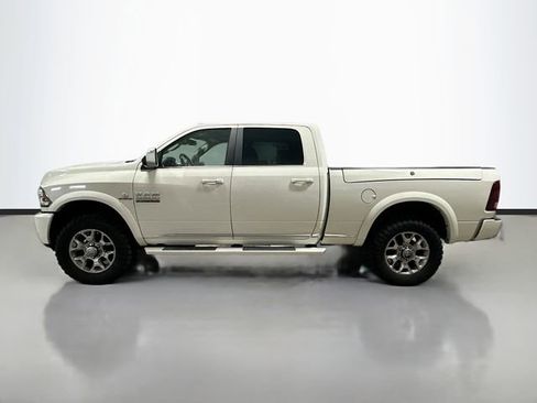 Used 2018 RAM 3500 Laramie Longhorn image 9