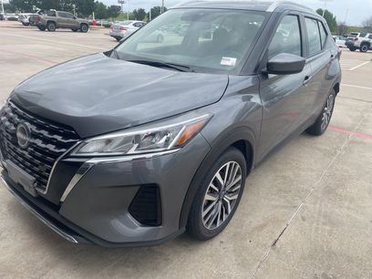 Used 2024 Nissan Kicks SV