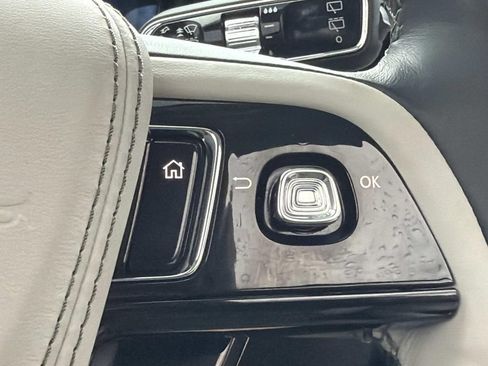 Used 2025 Lincoln Aviator Reserve w/ Equipment Group 201A AWD/4WD image 21