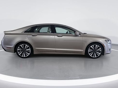 Used 2018 Lincoln MKZ Reserve w/ Climate Package AWD/4WD image 2