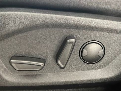 Used 2023 Ford Edge SEL w/ Convenience Package image 35