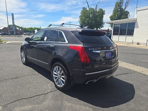 Used 2018 Cadillac XT5 Platinum w/ Driver Assist Package AWD/4WD image 7