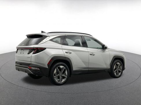 Used 2026 Hyundai Tucson SEL FWD image 9