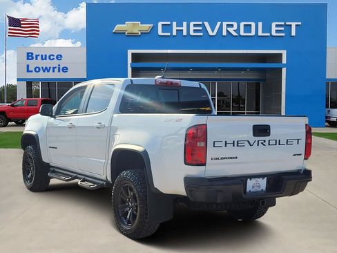 Used 2022 Chevrolet Colorado ZR2 w/ ZR2 Dusk Special Edition AWD/4WD image 4