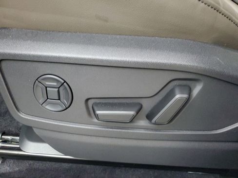 New 2025 Audi Q5 Premium Plus image 21