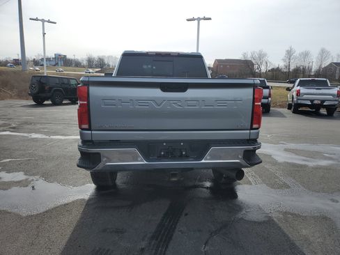 Used 2025 Chevrolet Silverado 2500 LTZ w/ LTZ Plus Package image 5