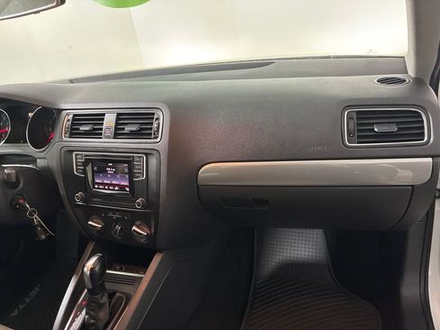 Used 2018 Volkswagen Jetta S w/ Cold Weather Package image 33