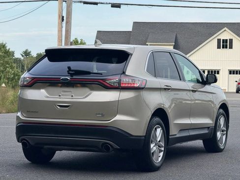 Used 2018 Ford Edge SEL AWD/4WD image 6