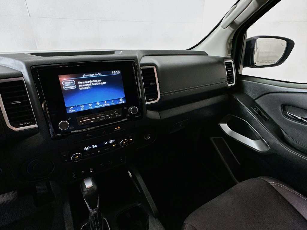 Used 2024 Nissan Frontier SV w/ SV Convenience Package RWD image 19