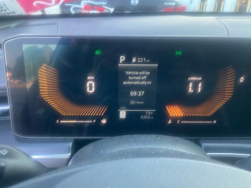 Used 2025 Kia K5 GT-Line w/ GT-Line Premium Package FWD image 10