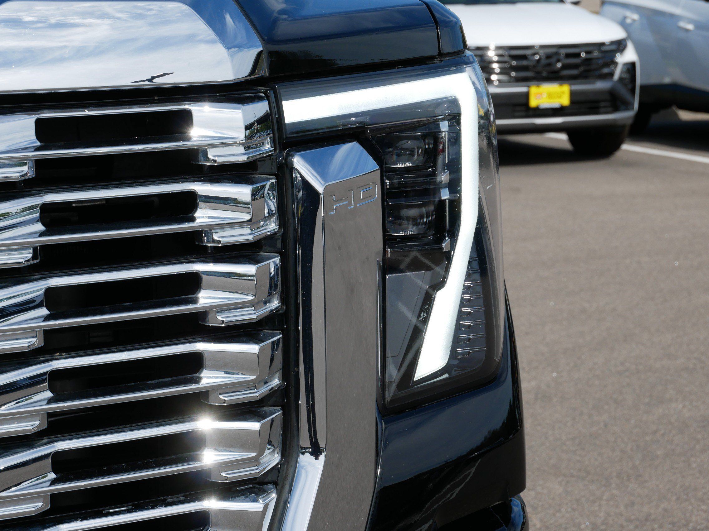 Used 2024 GMC Sierra 2500 Denali w/ Denali Reserve Package AWD/4WD image 16